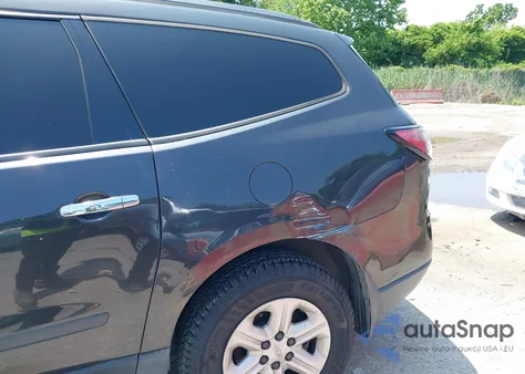 2017 Chevrolet Traverse Ls из США, поврежденный, VIN 1GNKVFED9HJ114763